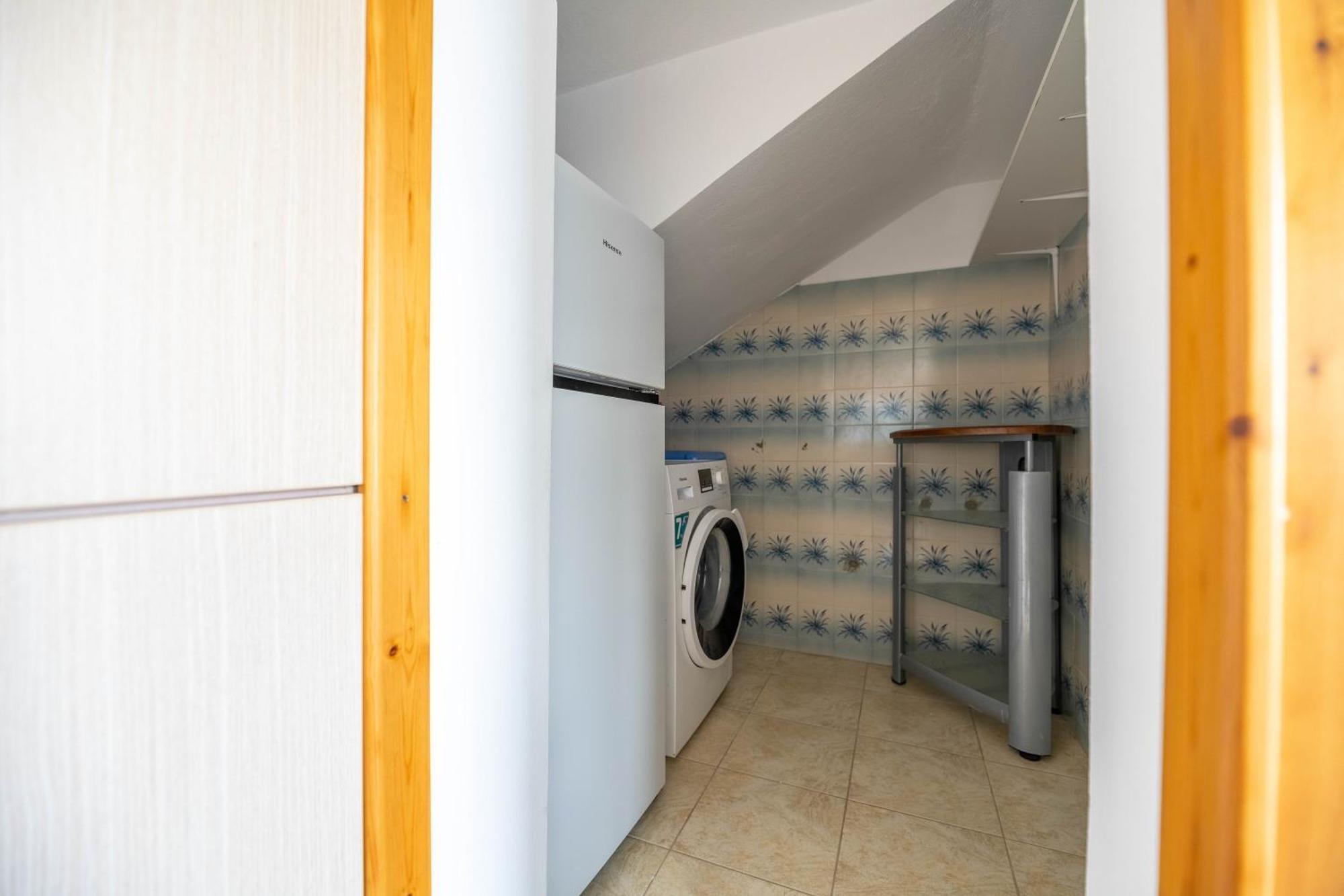 Springs Petronas Apartment Arhángelosz Kültér fotó